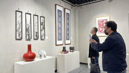 安徽省民間工藝美術(shù)精品展隆重開(kāi)展